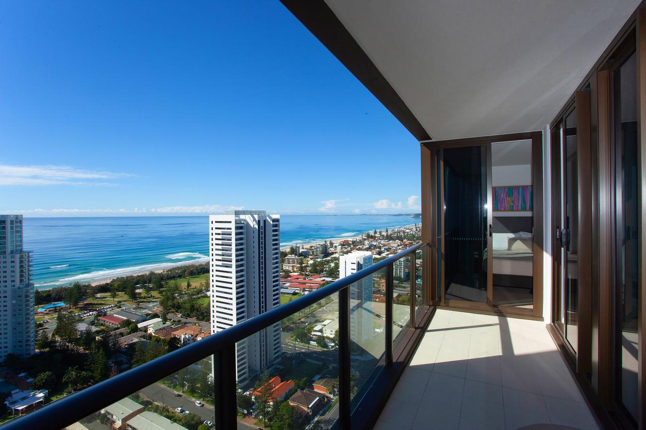 High Floor Ocean View Suites Broadbeach Gold Coast Dış mekan fotoğraf