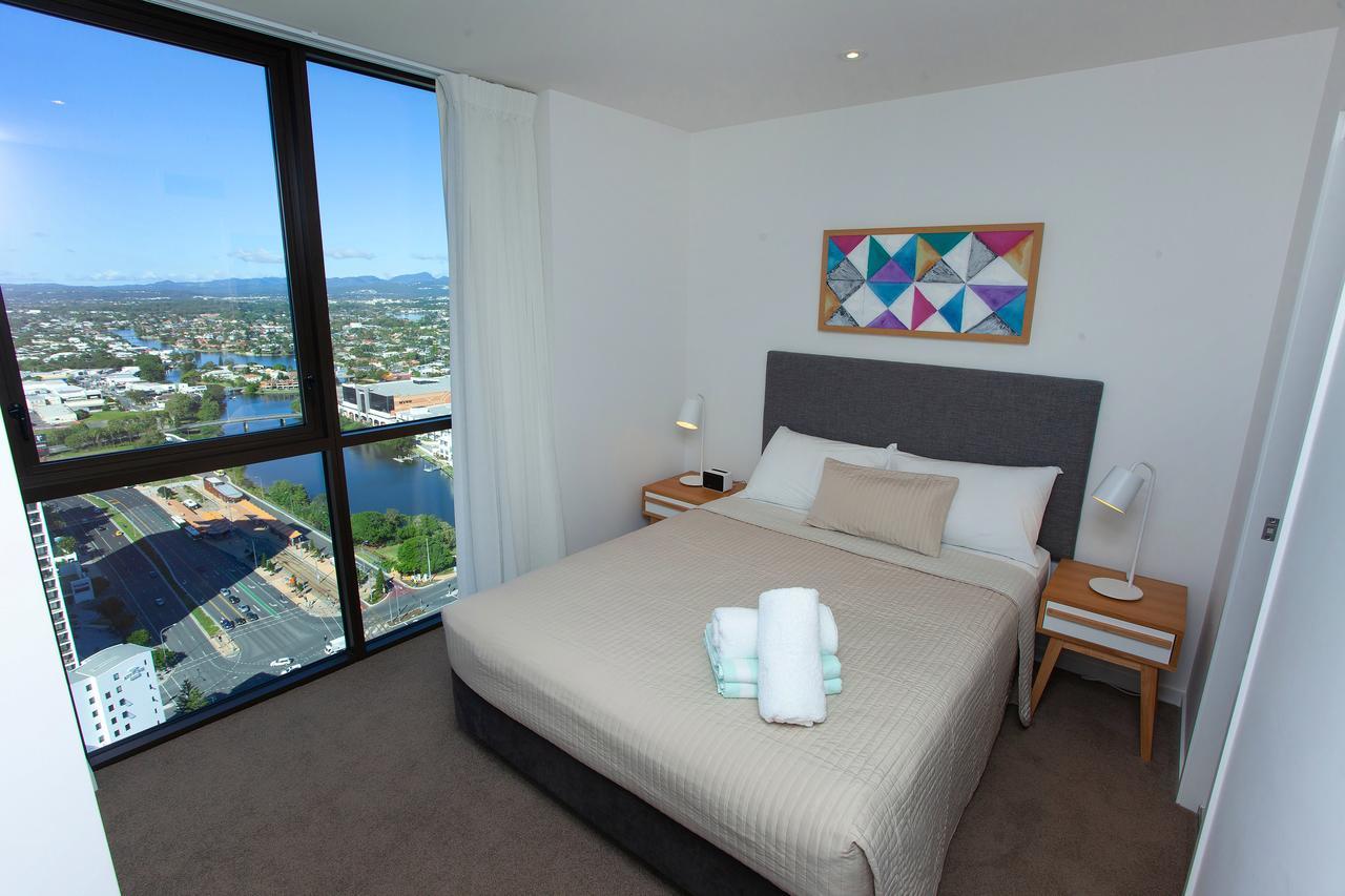 High Floor Ocean View Suites Broadbeach Gold Coast Dış mekan fotoğraf
