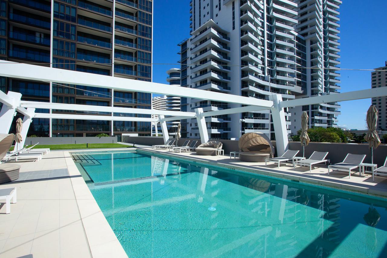 High Floor Ocean View Suites Broadbeach Gold Coast Dış mekan fotoğraf