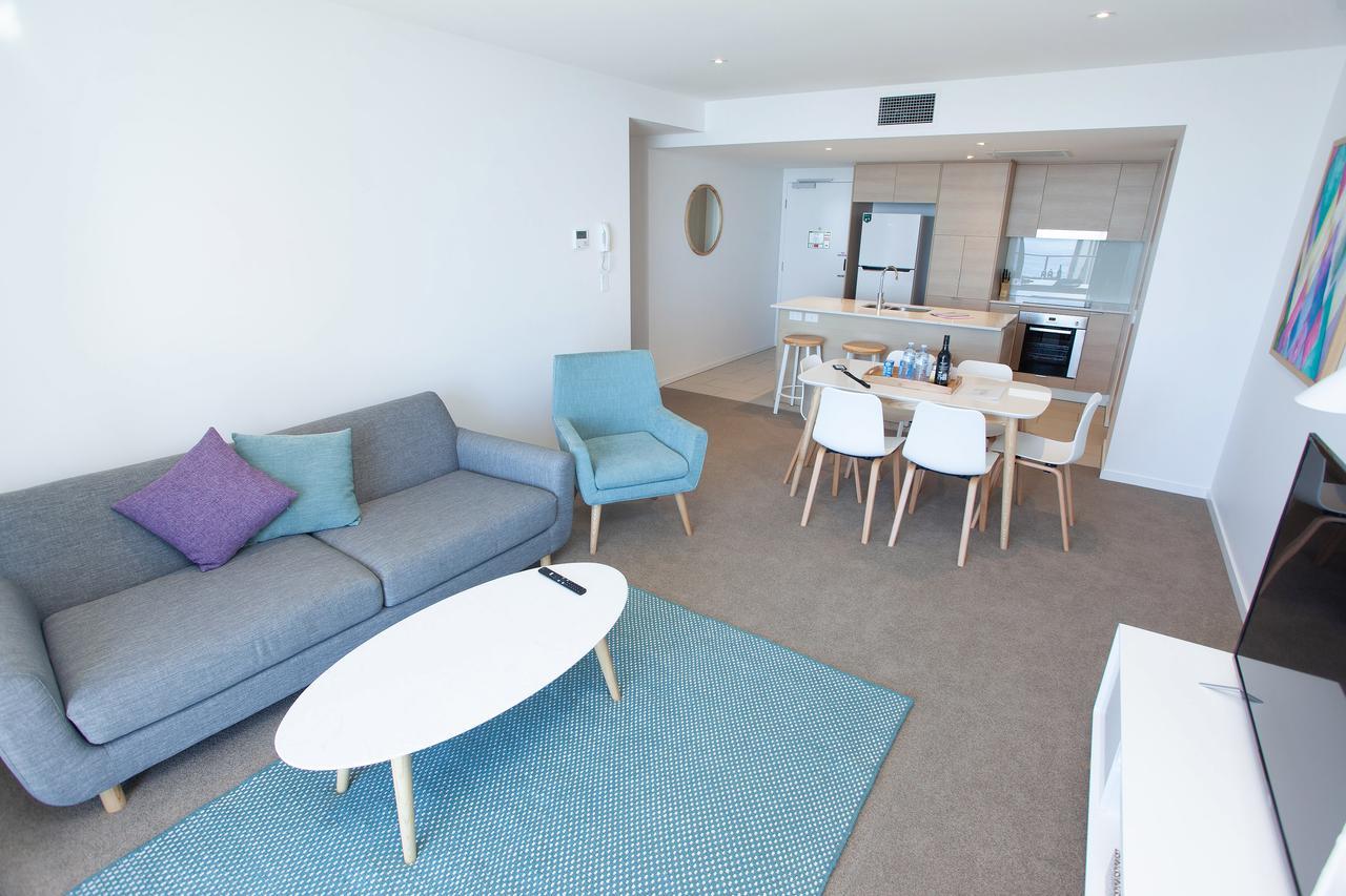 High Floor Ocean View Suites Broadbeach Gold Coast Dış mekan fotoğraf