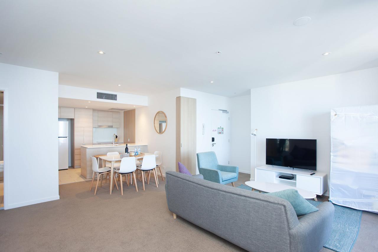 High Floor Ocean View Suites Broadbeach Gold Coast Dış mekan fotoğraf